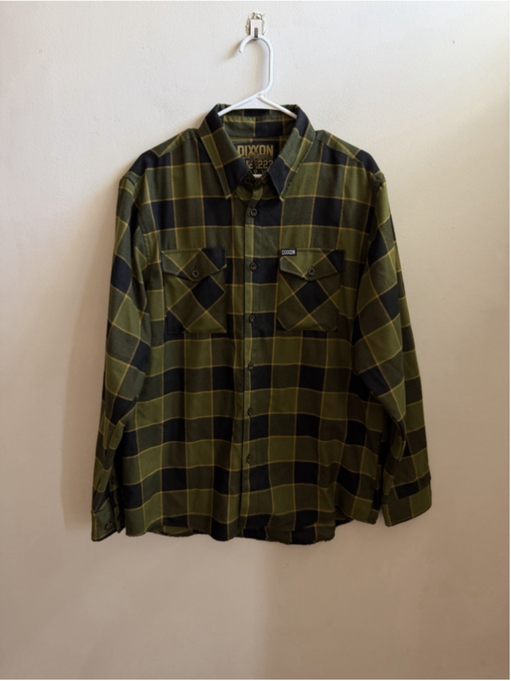 Dixxon The 223 Green/Black/Gold Plaid Flannel Button-Up Men’s Large L Pockets